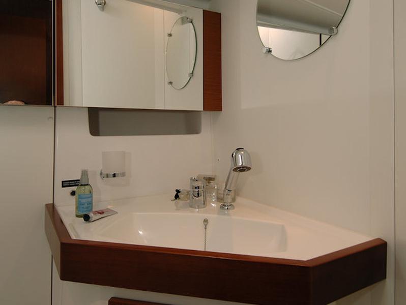 Book yachts online - sailboat - Oceanis 50 Family- 5+1 cab. - La Stella - rent