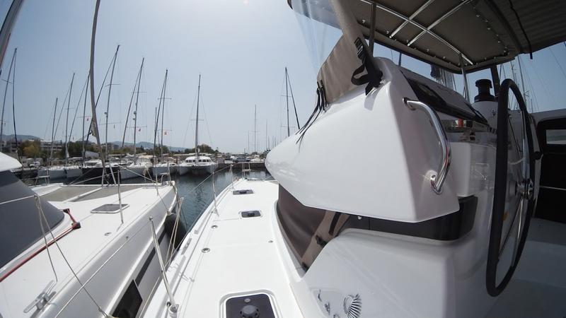 Book yachts online - catamaran - Lagoon 42 - Barchetta III - rent