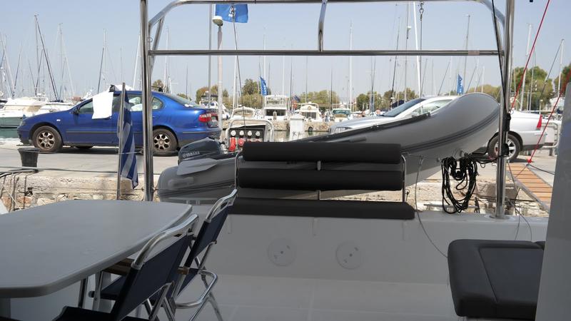 Book yachts online - catamaran - Lagoon 42 - Barchetta III - rent
