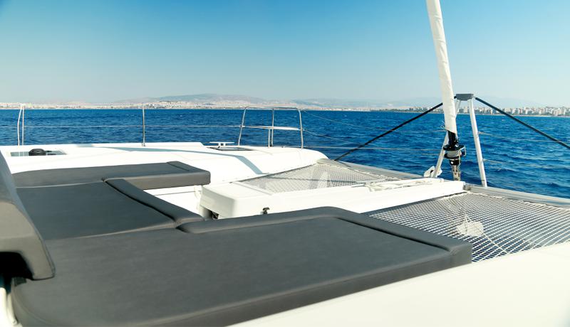 Book yachts online - catamaran - Lagoon 46 - Barchetta IV - rent