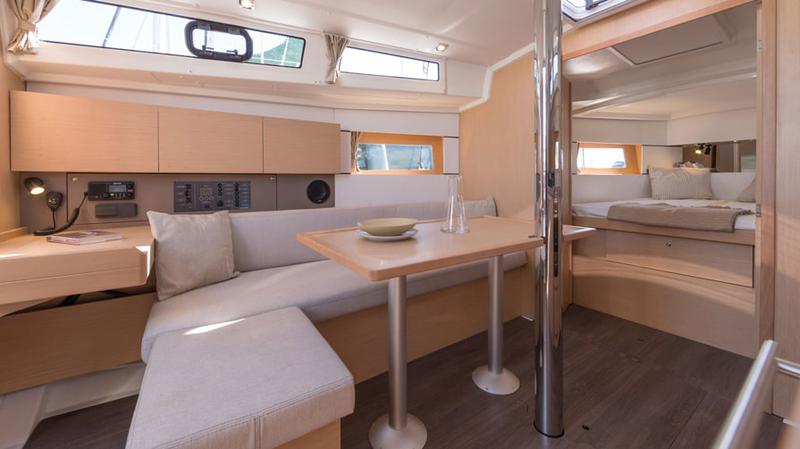 Book yachts online - sailboat - Oceanis 38.1 - Flip - rent