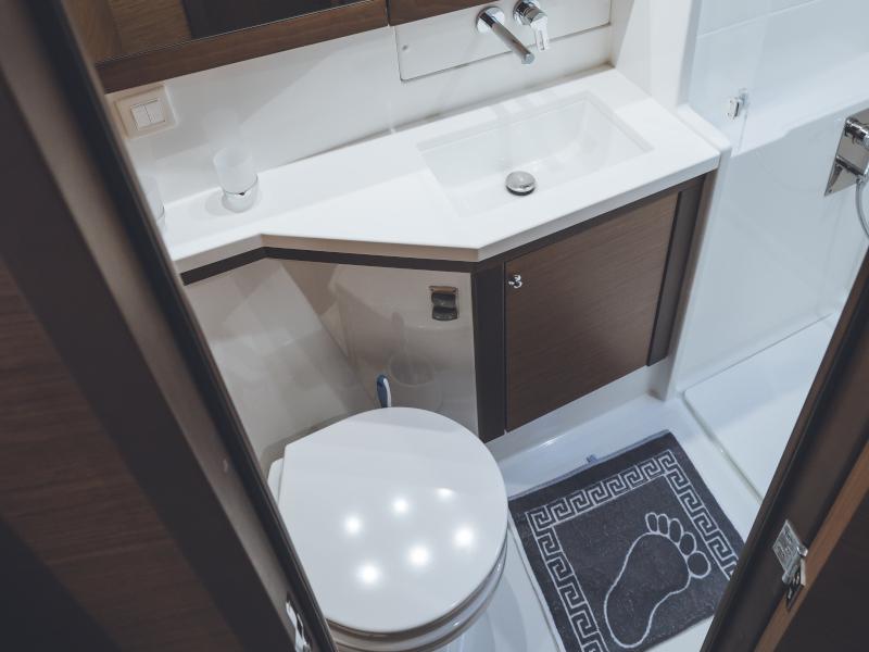 Book yachts online - catamaran - Lagoon 450  Flybridge - Alkyone - rent