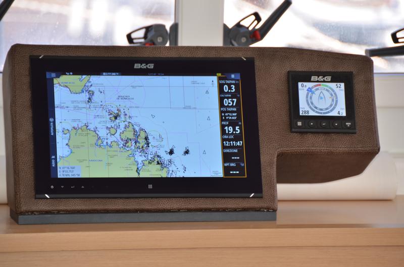 Book yachts online - catamaran - Lagoon 560 S2 - Taipan - rent