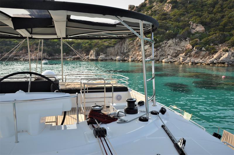 Book yachts online - catamaran - Lagoon 560 S2 - Taipan - rent