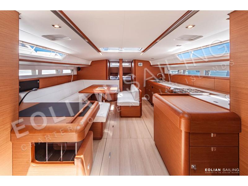 Book yachts online - sailboat - Sun Odyssey 519 - Montecarlo - rent