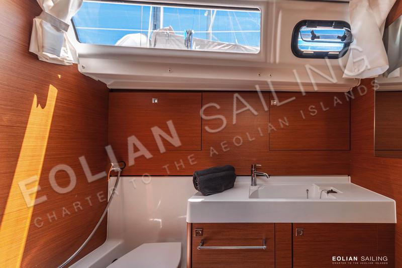 Book yachts online - sailboat - Sun Odyssey 519 - Montecarlo - rent