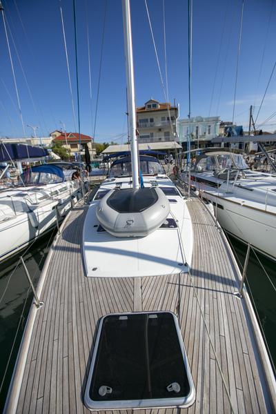 Book yachts online - sailboat - Jeanneau 53 - Oniro ΙΙ - rent