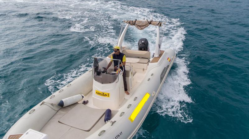 Book yachts online - motorboat - Tempest 770 Sun - Smile I - rent