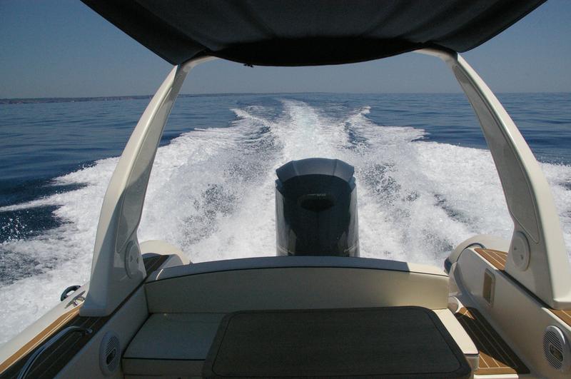 Book yachts online - motorboat - Tempest 900 WA - Smile III - rent