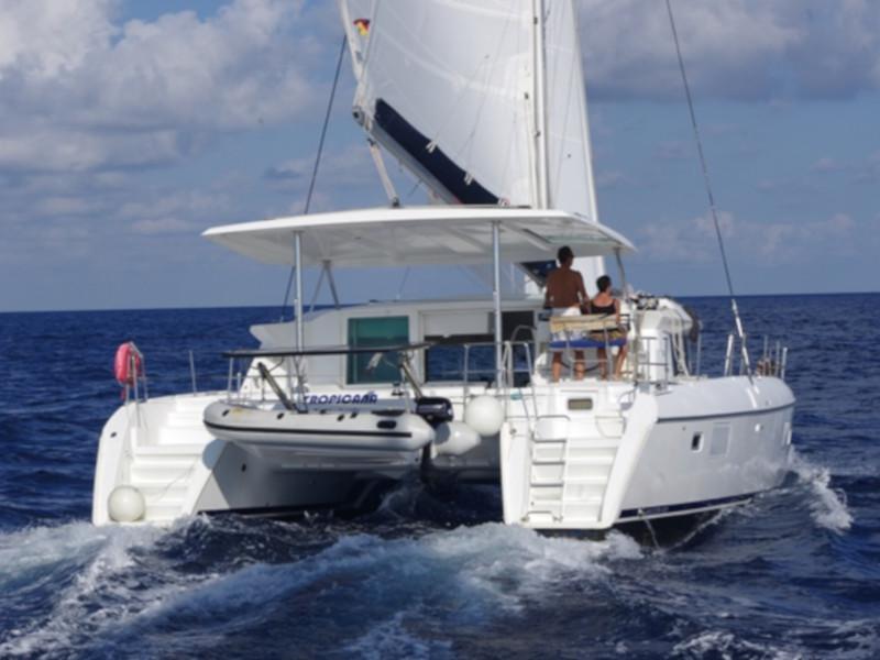 Book yachts online - catamaran - Lagoon 420 - Tropicana - rent