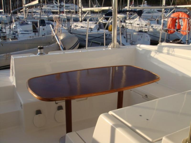 Book yachts online - catamaran - Lagoon 420 - Tropicana - rent