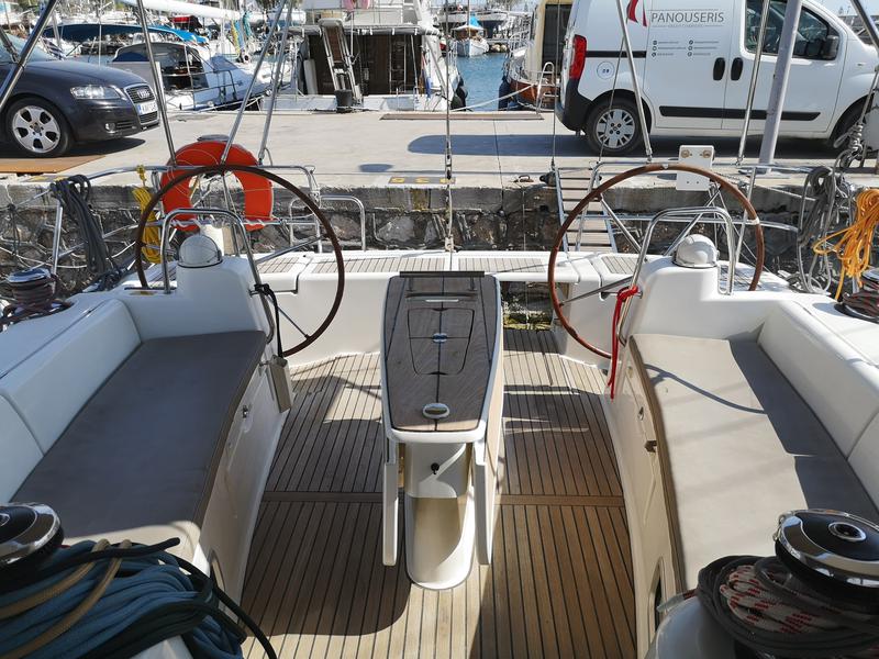 Book yachts online - sailboat - Oceanis 50 Family - Ornella - rent