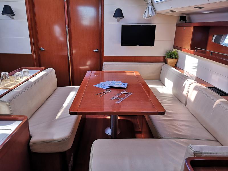 Book yachts online - sailboat - Oceanis 50 Family - Ornella - rent