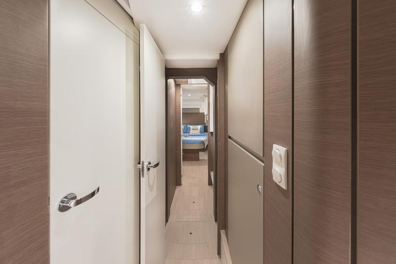 Book yachts online - catamaran - Bali Catspace SOMNIS - Somnis - rent