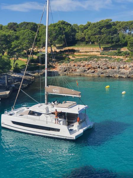 Book yachts online - catamaran - Bali Catspace Makani I - Makani I - rent