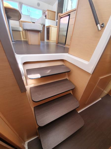 Book yachts online - catamaran - Lagoon 421 - Chirouble - rent