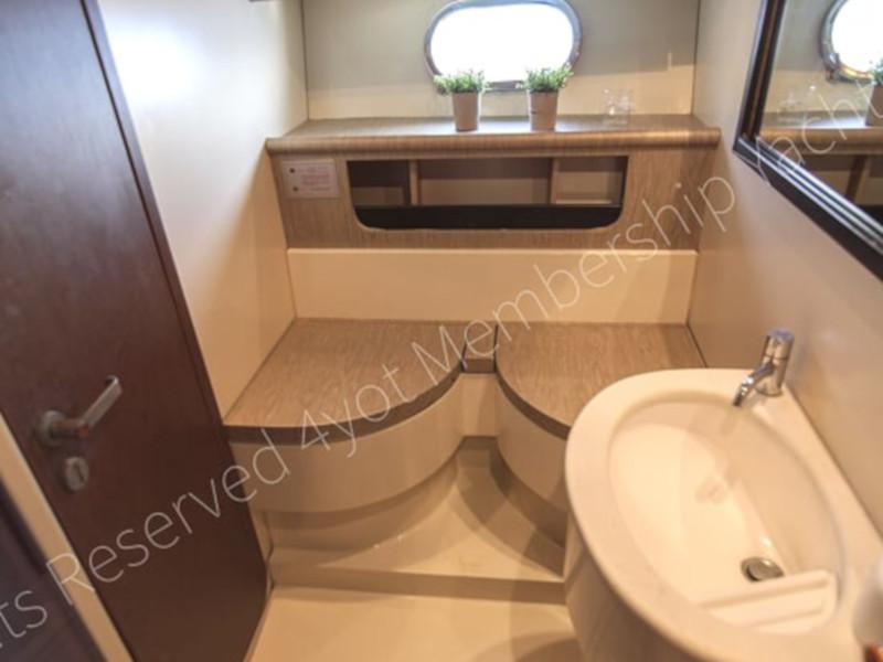 Book yachts online - motorboat - Ferretti 58/64ft - Alter Ego II - rent