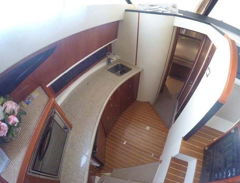 Book yachts online - motorboat - Fairline Phantom 40ft - Alter Ego IV - rent