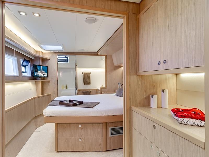 Book yachts online - catamaran - Lagoon 52 - Denilos - rent