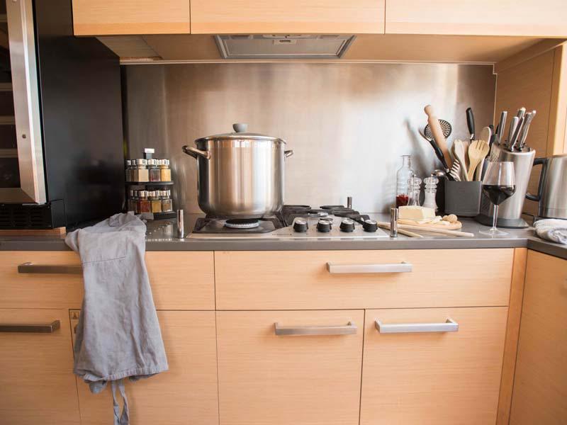 Book yachts online - catamaran - Lagoon 620 Essence - Soleanis II - rent