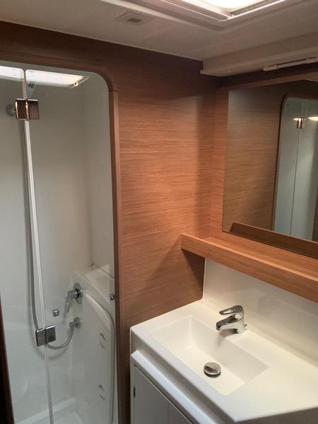 Book yachts online - catamaran - Lagoon 42 - KARMA (A/C, Gen, Watermaker) - rent