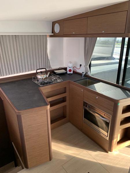 Book yachts online - catamaran - Lagoon 42 - KARMA (A/C, Gen, Watermaker) - rent