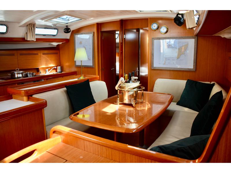 Book yachts online - sailboat - Cyclades 50.5 - Antibes / Refit 2020 - rent