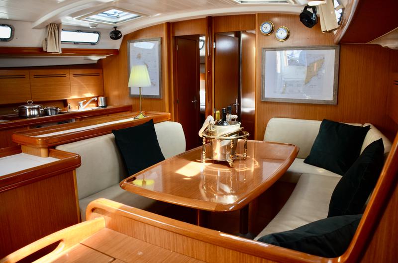 Book yachts online - sailboat - Cyclades 50.5 - Antibes / Refit 2020 - rent