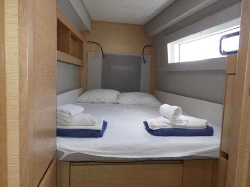 Book yachts online - catamaran - Nautitech 46 Fly - Exhibit A (AC -- Gen --Watermaker) - rent