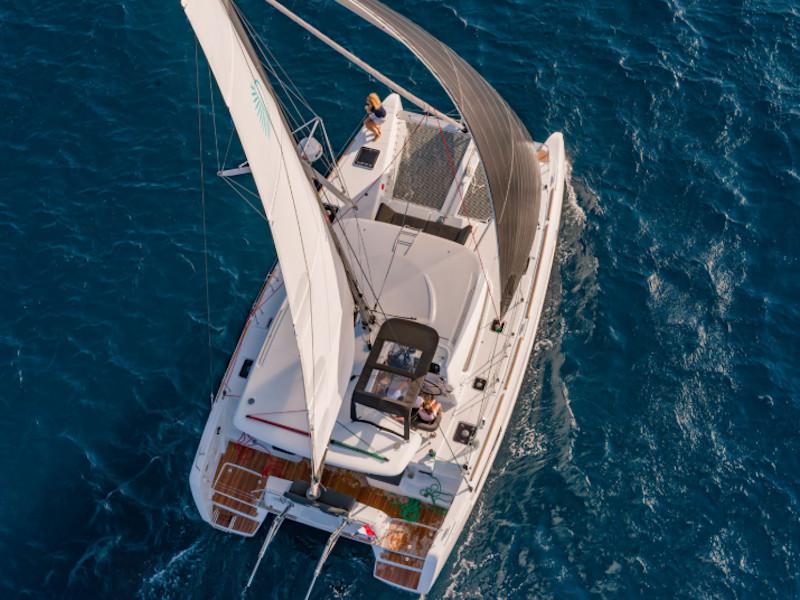 Book yachts online - catamaran - Lagoon 40 - Nereo - rent