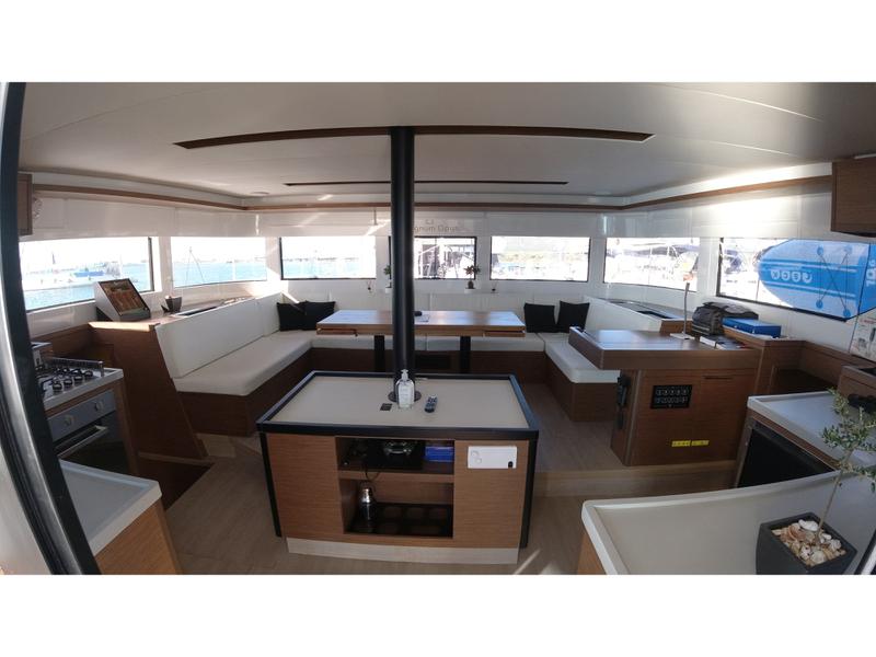 Book yachts online - catamaran - Lagoon 50 - Magnum Opus - BRAND new 2022 - rent