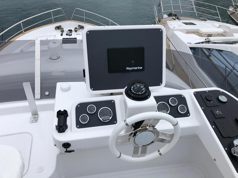 Book yachts online - motorboat - Azimut Magellano 53 - MAGELLANO - rent