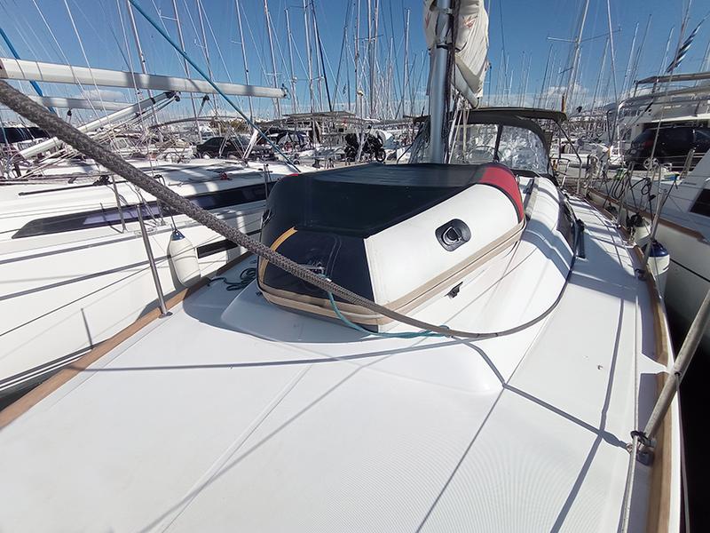 Book yachts online - sailboat - Oceanis 37 - JULIE - rent