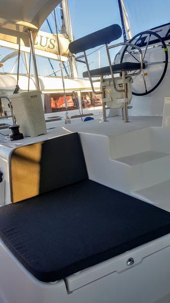 Book yachts online - catamaran - Lagoon 42 - AKTIS (air condition, generator, watermaker)   _Skippered Only_ - rent
