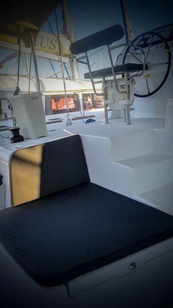Book yachts online - catamaran - Lagoon 42 - AKTIS (air condition, generator, watermaker)   _Skippered Only_ - rent