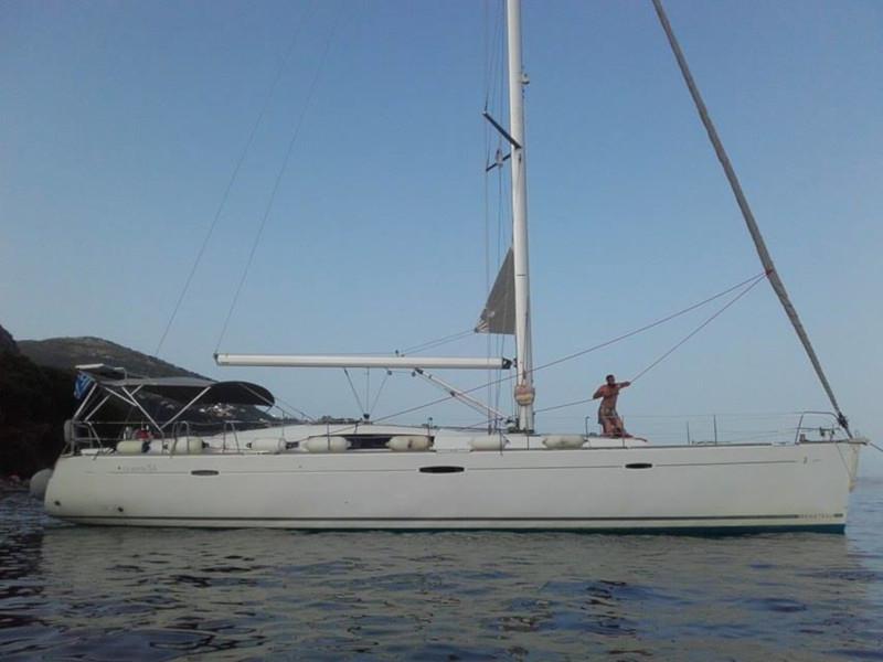Book yachts online - sailboat - Oceanis 54 - SIRENA De ORO (air condition, generator) - rent