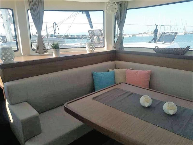 Book yachts online - catamaran - Lagoon 42 - Elysium crewed - VIP equipped - rent