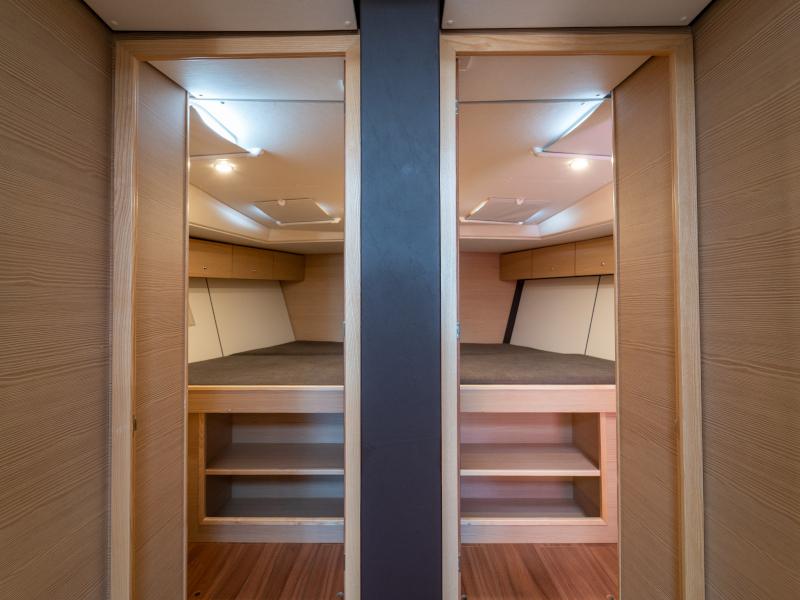 Book yachts online - sailboat - D&amp;D Kufner 54 - Hydra - rent