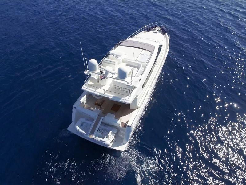 Book yachts online - motorboat - Ferretti 630 - AMY - rent