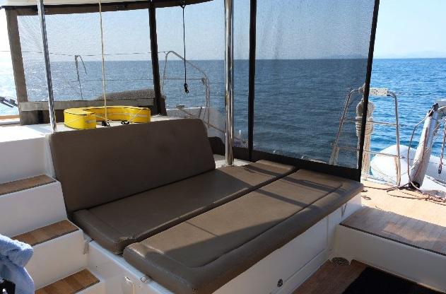 Book yachts online - catamaran - Lagoon 450 Crewed - Iris IV - rent