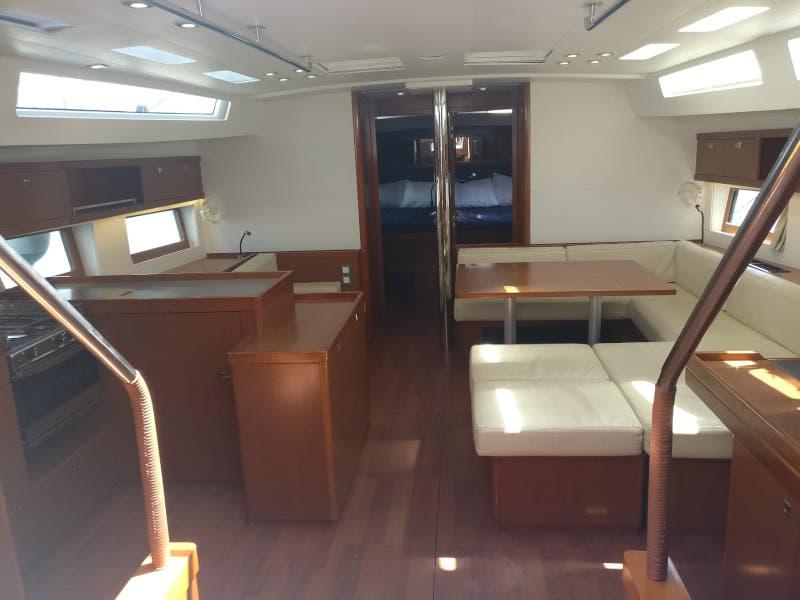 Book yachts online - sailboat - Oceanis 55 - LUCKY TRADER (generator, air condition) - rent