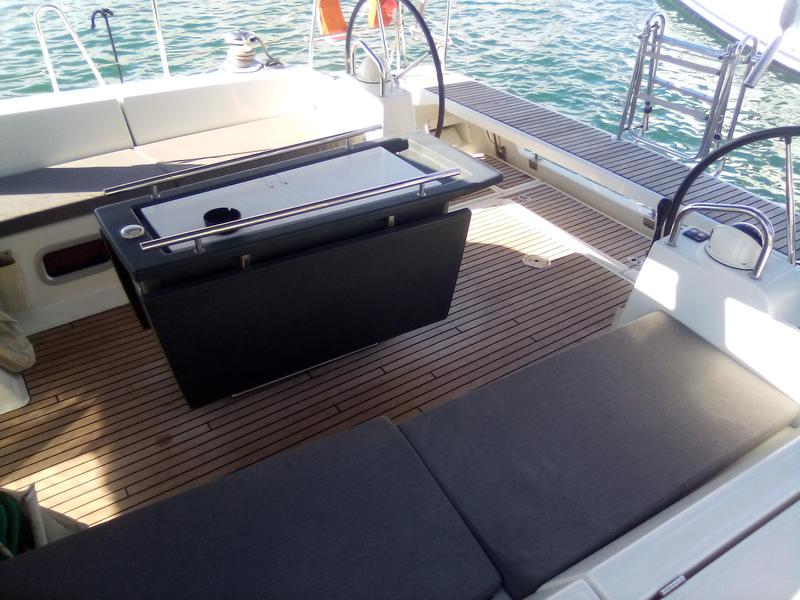 Book yachts online - sailboat - Oceanis 48 - KATERINA MARE (refit 2020) - rent