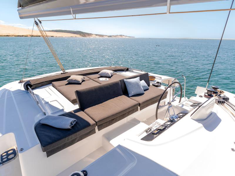 Book yachts online - catamaran - Lagoon 46 - WHITE PEARL (generator, air condition, water maker) *Skippered only* - rent