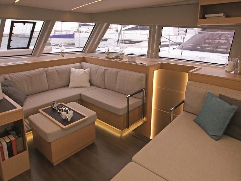 Book yachts online - catamaran - Nautitech 46 Fly - Elettra - rent