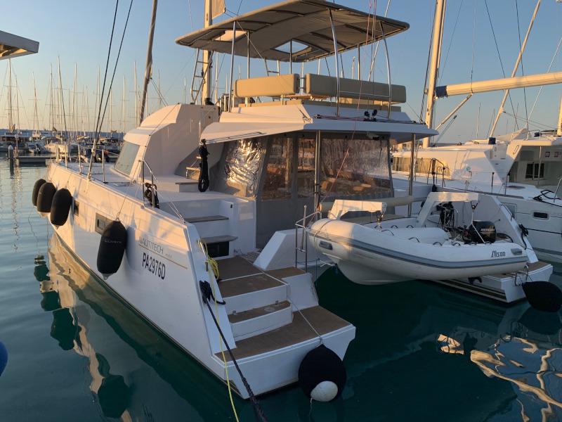 Book yachts online - catamaran - Nautitech 46 Fly - Calypso - rent