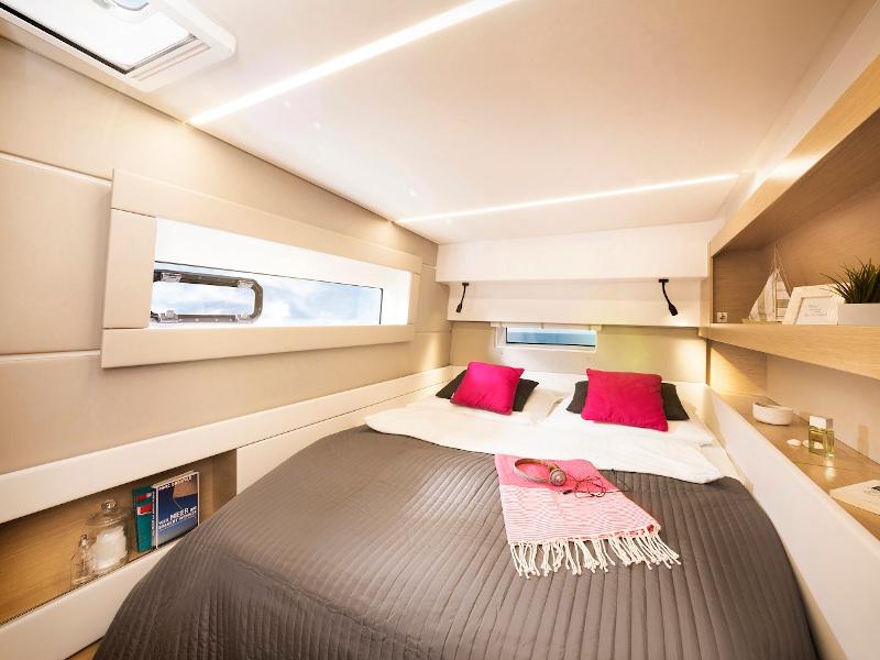 Book yachts online - catamaran - Nautitech 46 Fly - Calypso - rent