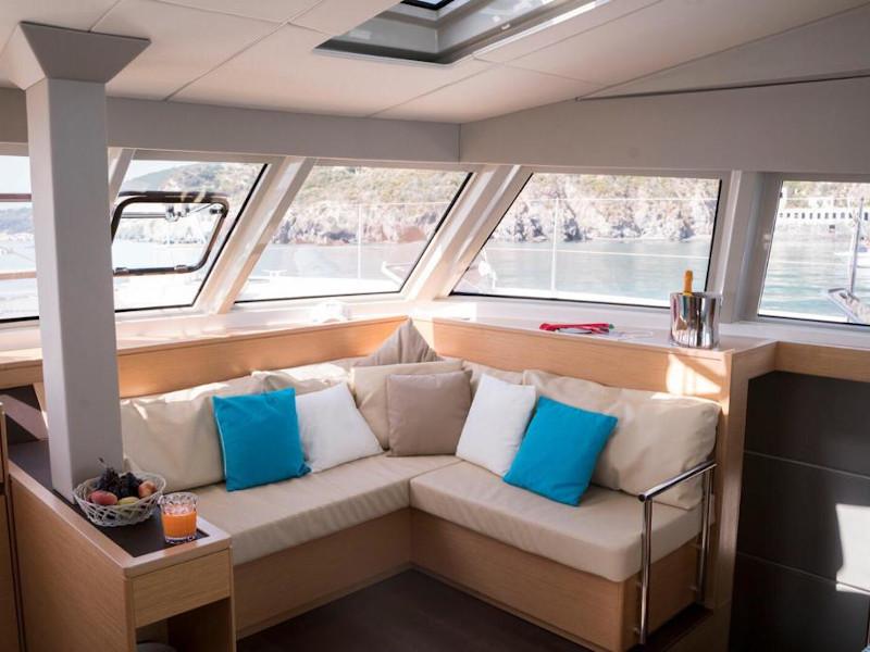 Book yachts online - catamaran - Nautitech 46 Fly - Calypso - rent
