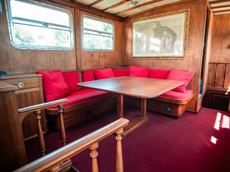 Book yachts online - motorboat - Motoryacht - Superior - rent