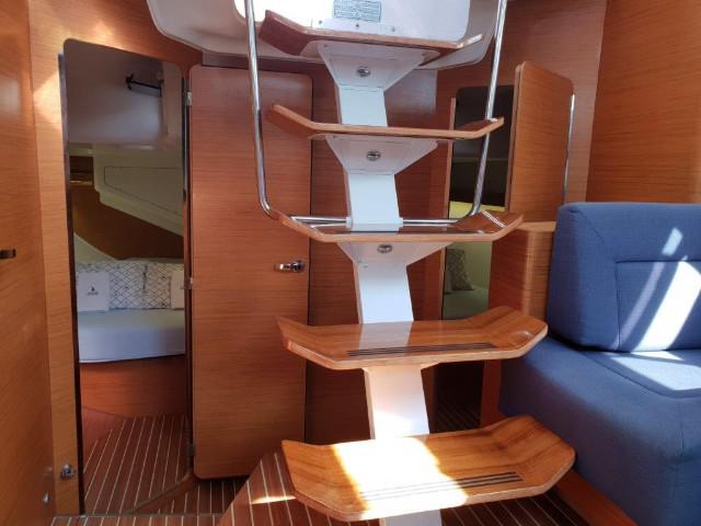 Book yachts online - sailboat - Elan 494 Impression - Lucija I - rent