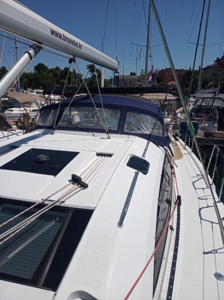 Book yachts online - sailboat - Elan 494 Impression - Lucija I - rent
